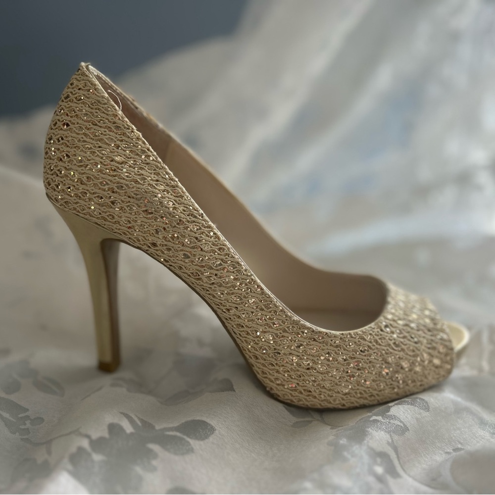 Gold peep toe 3” heels